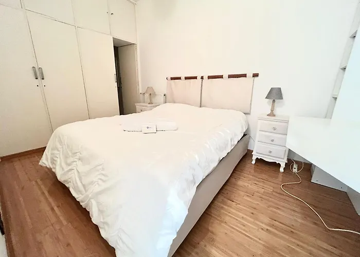 Capo Pino - Sole E Relax * Sanremo