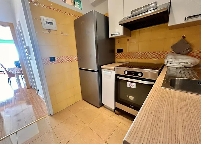 Capo Pino - Sole E Relax דירה