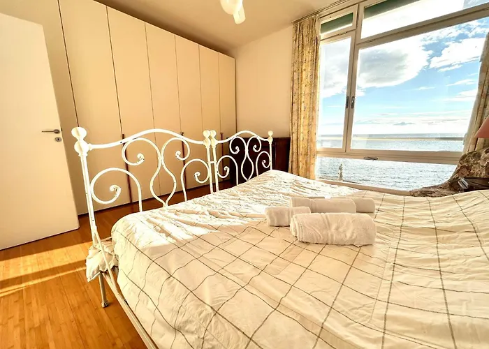 Capo Pino - Sole E Relax סנרמו